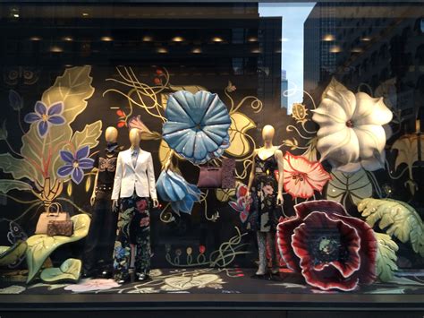 gucci yonge and bloor window displasy